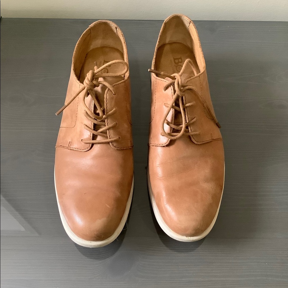 Soft grain leather Oxford